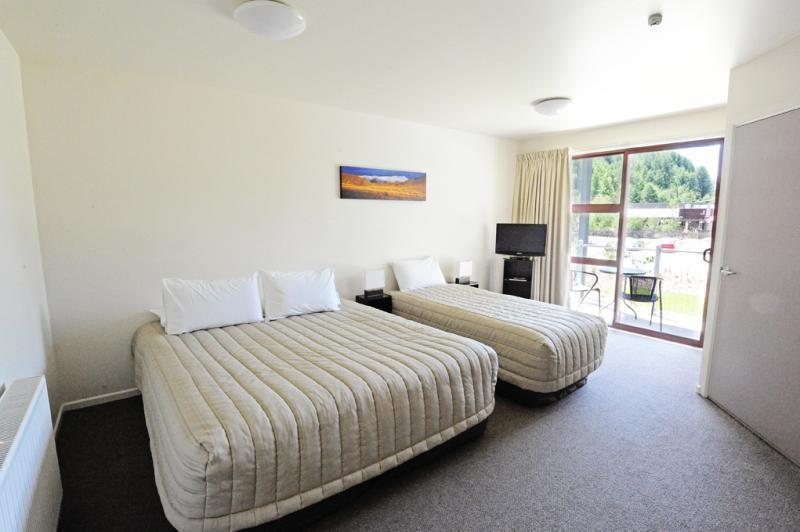 Shotover Lodge Wanaka Bagian luar foto